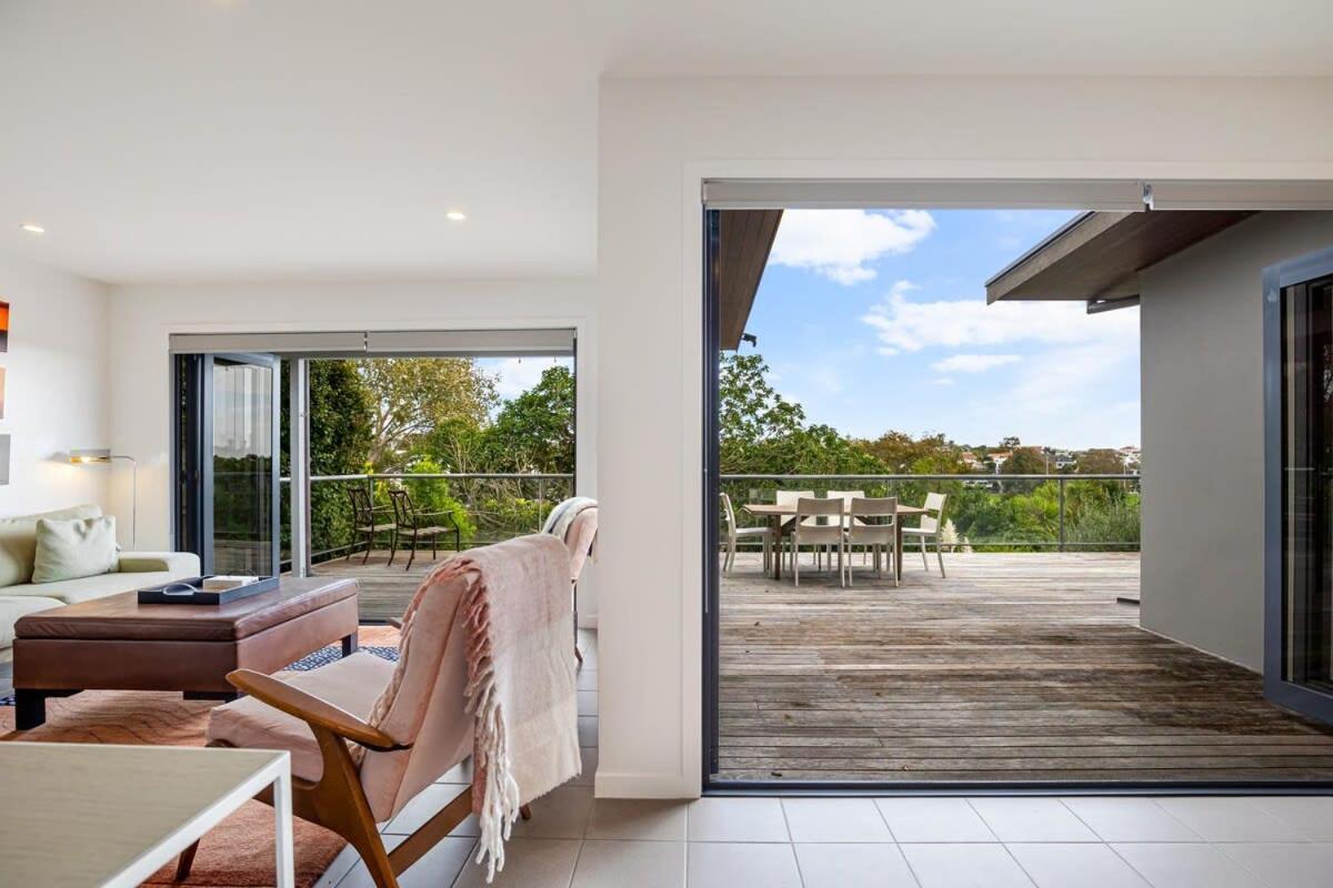 Stylish And Serene Living In Kohimarama Auckland Bagian luar foto