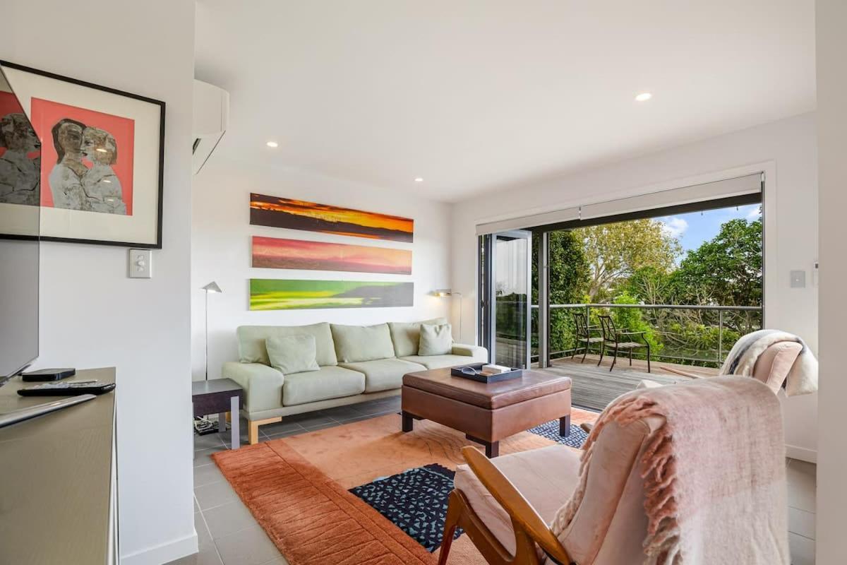Stylish And Serene Living In Kohimarama Auckland Bagian luar foto